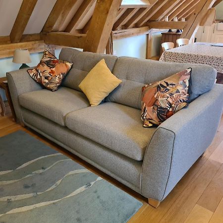 Renovated Loft On Working Farm Apartment Mayfield  ภายนอก รูปภาพ