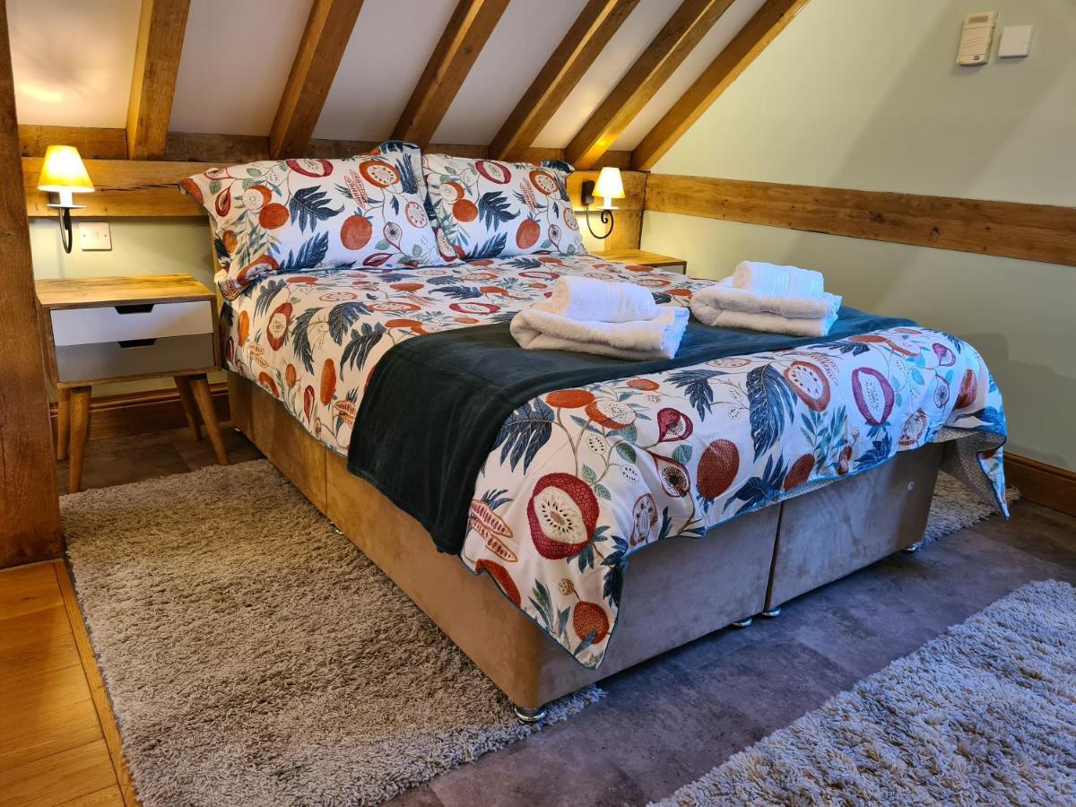 Renovated Loft On Working Farm Apartment Mayfield  ภายนอก รูปภาพ
