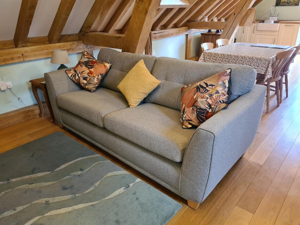 Renovated Loft On Working Farm Apartment Mayfield  ภายนอก รูปภาพ